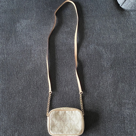 Michael Kors Beige Crossbody Bag - Picture 3 of 5